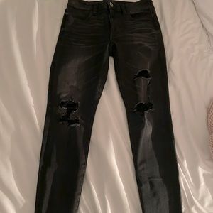 black/gray american eagle jeans